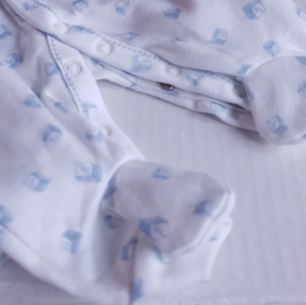 Ralph Lauren Baby 1 Piece Footies PJ Sz 3months & Newborn - Picture 9 of 10